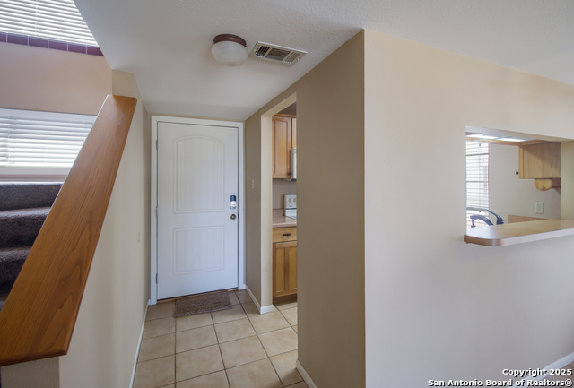 Image 5 of 31 For 1101 Parkview B15