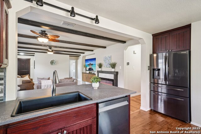 Image 14 of 28 For 16710 Retama Crown