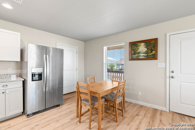 Image 12 of 25 For 274 Post Oak Ln