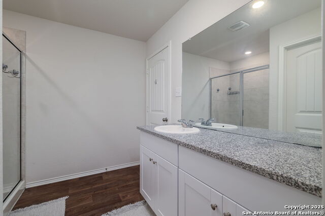 Image 14 of 22 For 11902 Mulberry