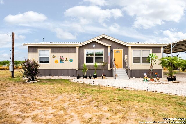 Details for 380 Martin Ave, Carrizo Springs, TX 78834