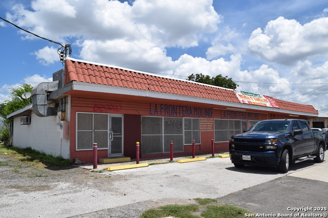 Details for 727 Historic Old Hwy 90, San Antonio, TX 78237