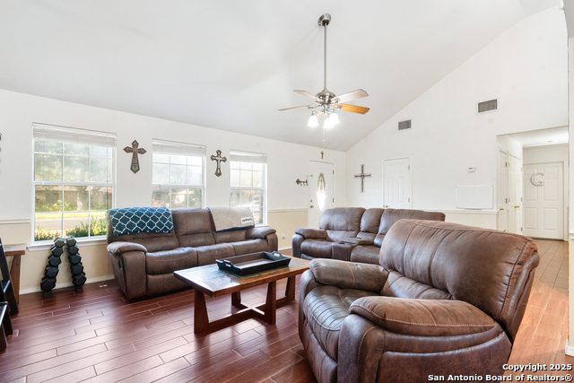 Image 10 of 31 For 2206 20th St