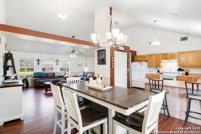 Image 13 of 31 For 2206 20th St