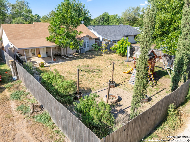 Image 28 of 31 For 2206 20th St