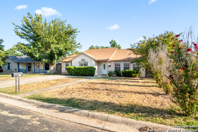 Image 4 of 31 For 2206 20th St