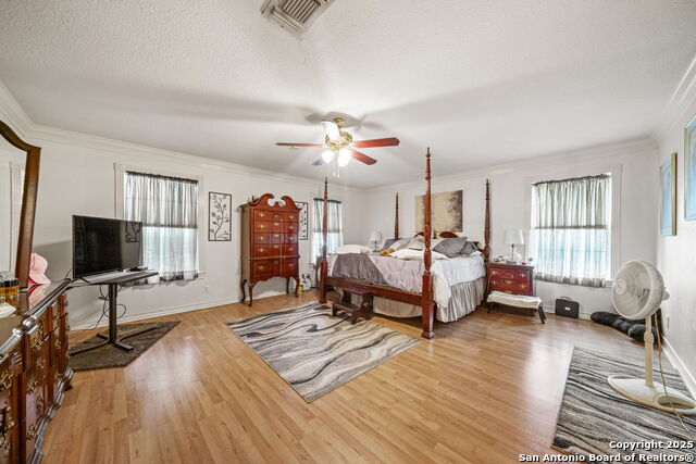 Listing photo id 18 for 210 Tolle Rd