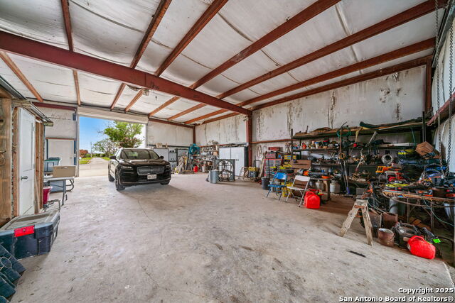 Listing photo id 26 for 210 Tolle Rd