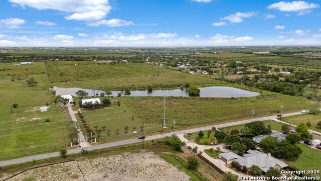 Listing photo id 35 for 210 Tolle Rd