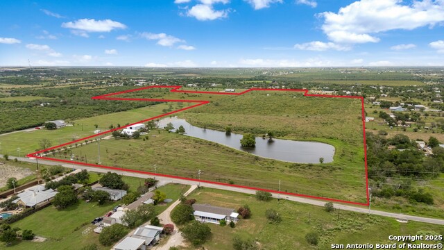 Listing photo id 39 for 210 Tolle Rd