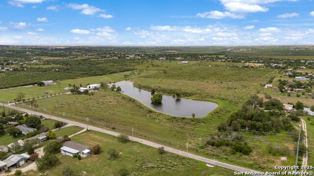 Listing photo id 40 for 210 Tolle Rd