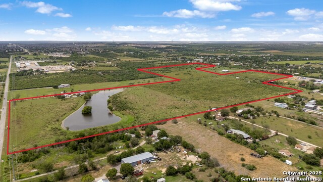 Listing photo id 44 for 210 Tolle Rd