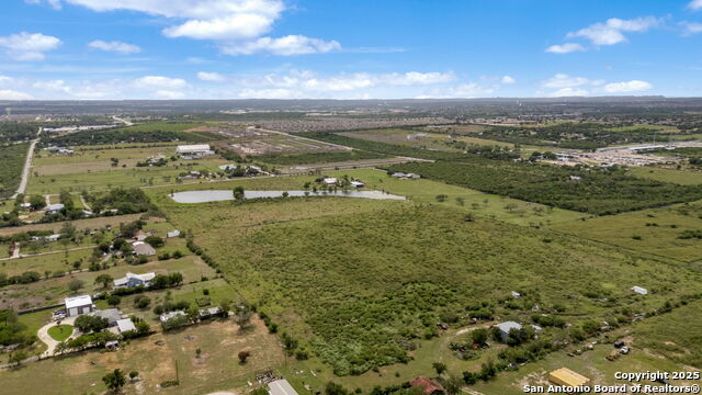 Listing photo id 48 for 210 Tolle Rd