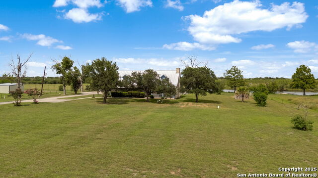 Listing photo id 54 for 210 Tolle Rd