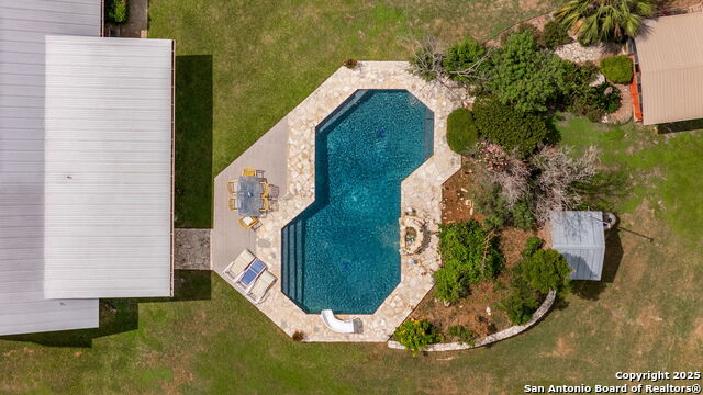 Listing photo id 57 for 210 Tolle Rd