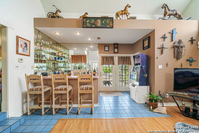 Listing photo id 10 for 210 Tolle Rd