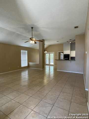 Image 2 of 21 For 4315 Lakebend West