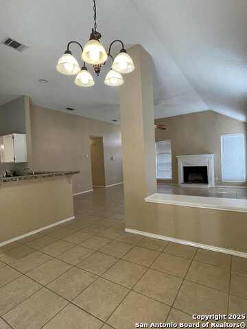 Image 6 of 21 For 4315 Lakebend West