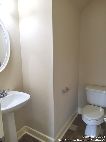 Image 16 of 20 For 21735 Thunder Basin