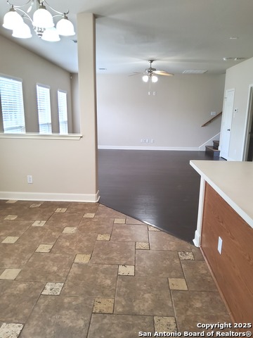 Image 4 of 20 For 21735 Thunder Basin