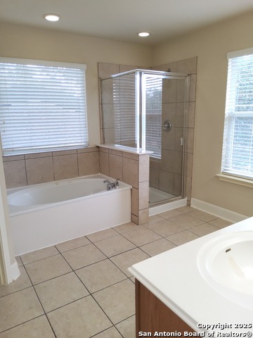 Image 8 of 20 For 21735 Thunder Basin