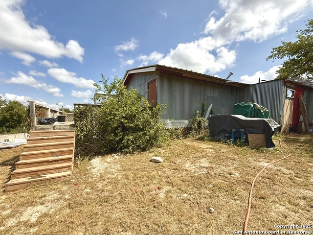 Listing photo id 9 for 9702 State Highway 16