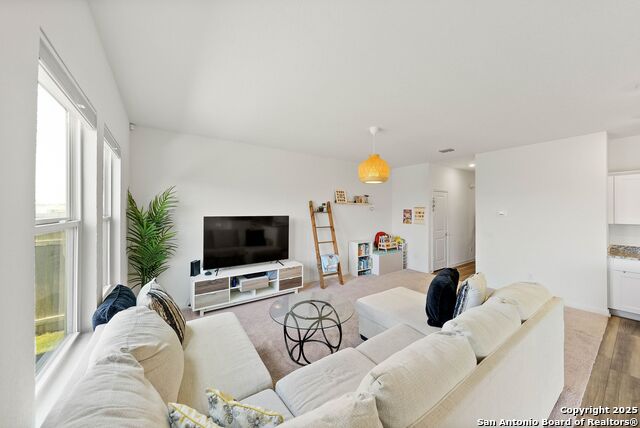 Image 3 of 30 For 14407 Elkhorn