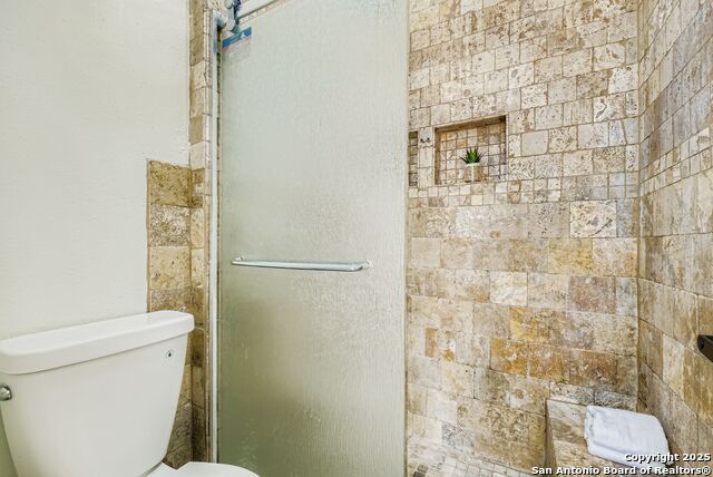 Image 19 of 31 For 9627 Wildwood Ridge