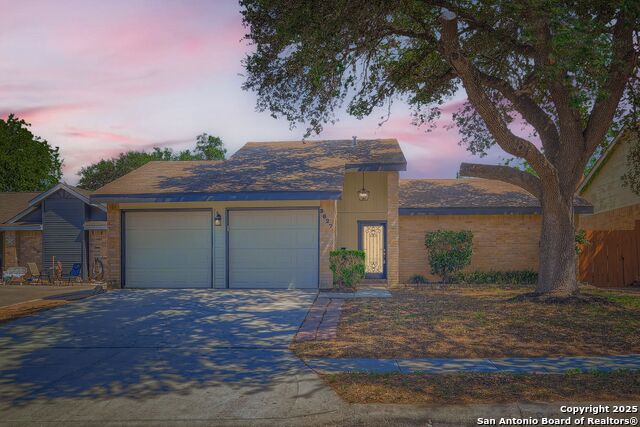 Image 2 of 31 For 9627 Wildwood Ridge