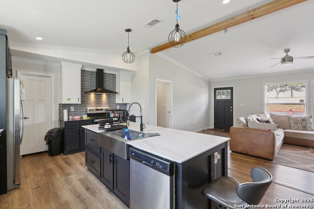 Image 17 of 36 For 125 Opal St  