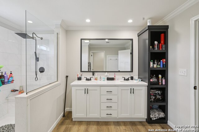 Image 22 of 36 For 125 Opal St  