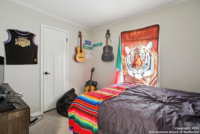 Image 24 of 36 For 125 Opal St  