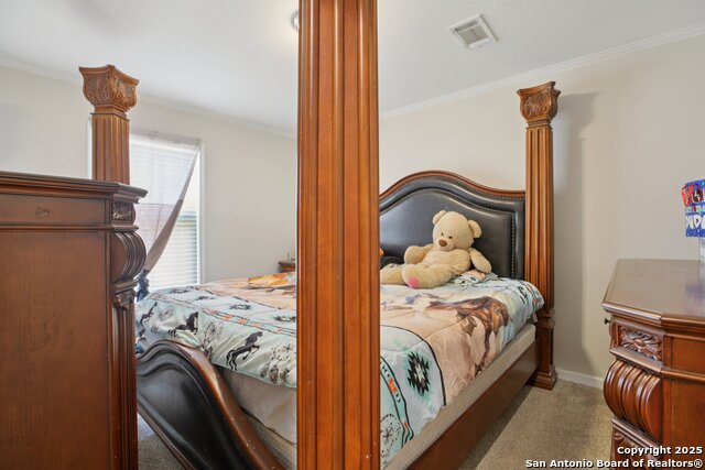 Image 27 of 36 For 125 Opal St  