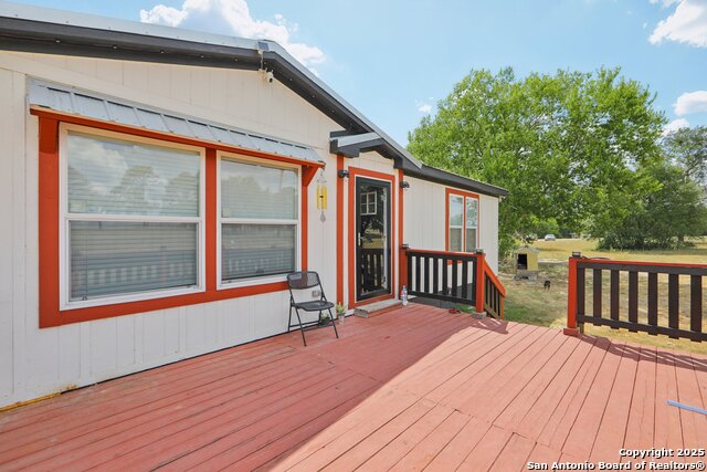 Image 7 of 36 For 125 Opal St  