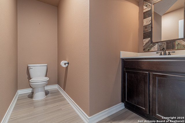 Image 17 of 35 For 6426 Staccato Staff