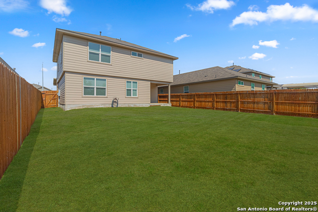 Image 34 of 35 For 6426 Staccato Staff