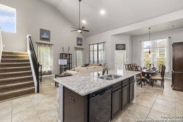 Image 4 of 21 For 11723 Bricewood Tip