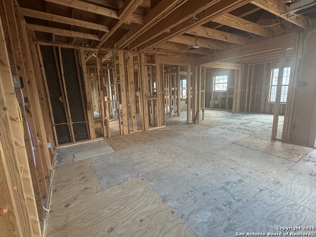 Image 13 of 19 For 910 Potomac  