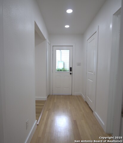 Image 51 of 63 For 1514 Lynwood Ave W