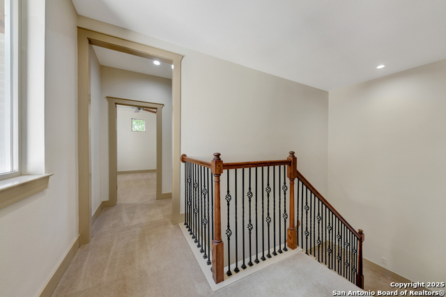 Image 26 of 43 For 211 Inslee Ave