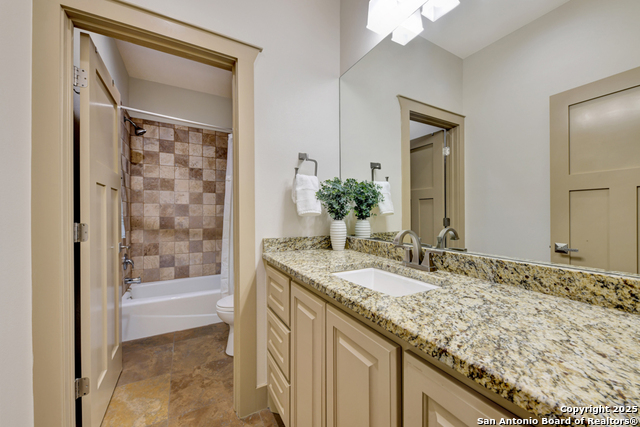 Image 34 of 43 For 211 Inslee Ave