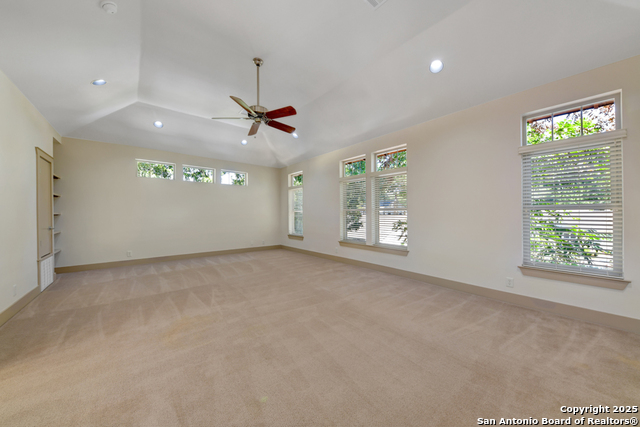 Image 39 of 43 For 211 Inslee Ave