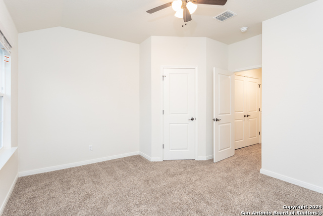 Image 16 of 31 For 10347 Lynwood Branch  102