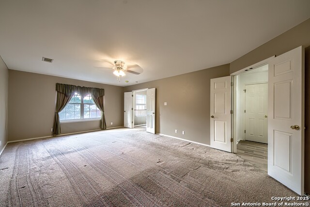 Listing photo id 16 for 5407 Stormy Hills