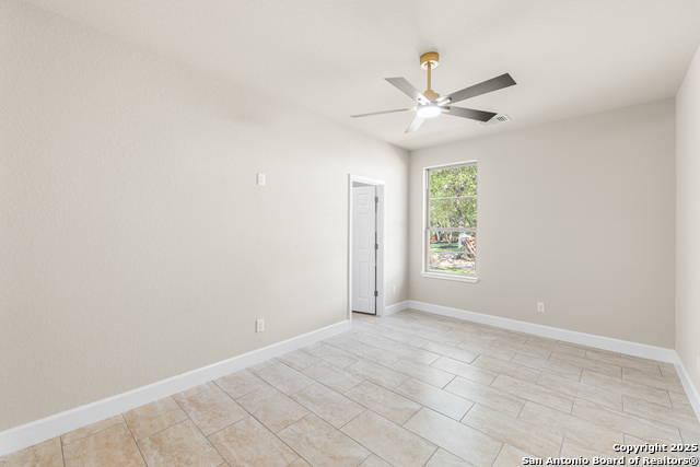 Image 20 of 68 For 22455 Mathis Rd
