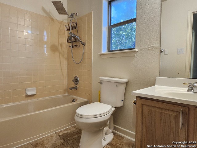 Image 14 of 29 For 4914 Bending Elms