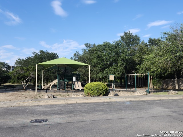 Image 18 of 29 For 4914 Bending Elms