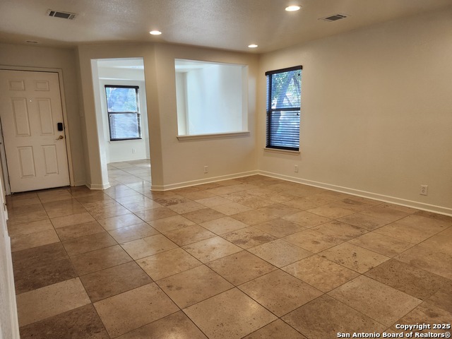 Image 3 of 29 For 4914 Bending Elms