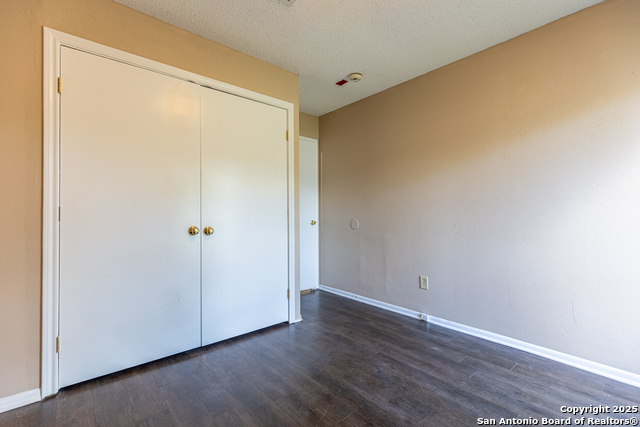 Image 7 of 18 For 5814 Pineway