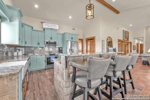 Listing photo id 19 for 131 Southwind